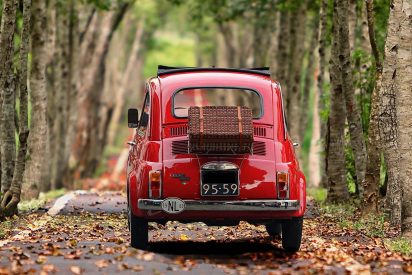 car arriving to florence